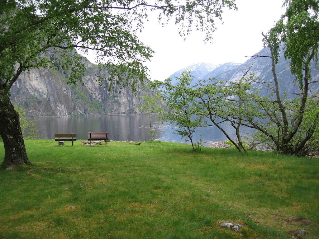 Camping Saebo 3*